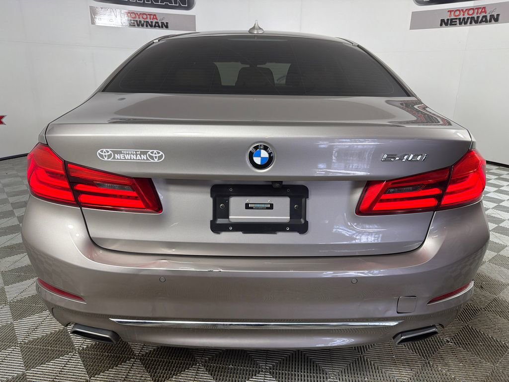 2019 BMW 540i