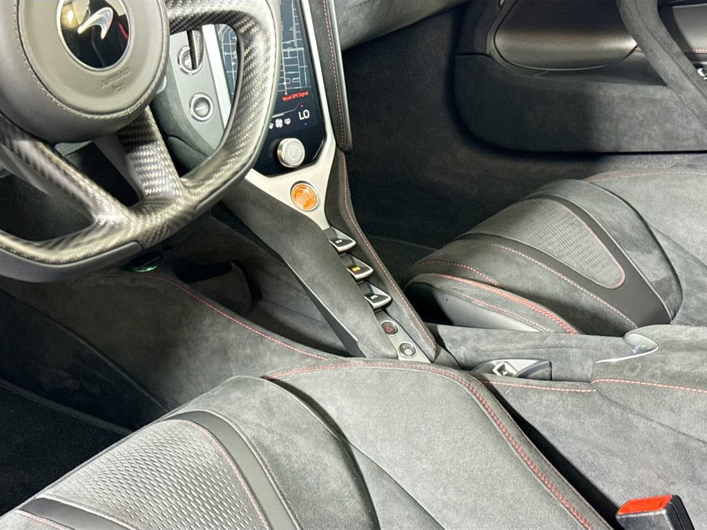 New 2027 McLaren 750S Spider photo 19