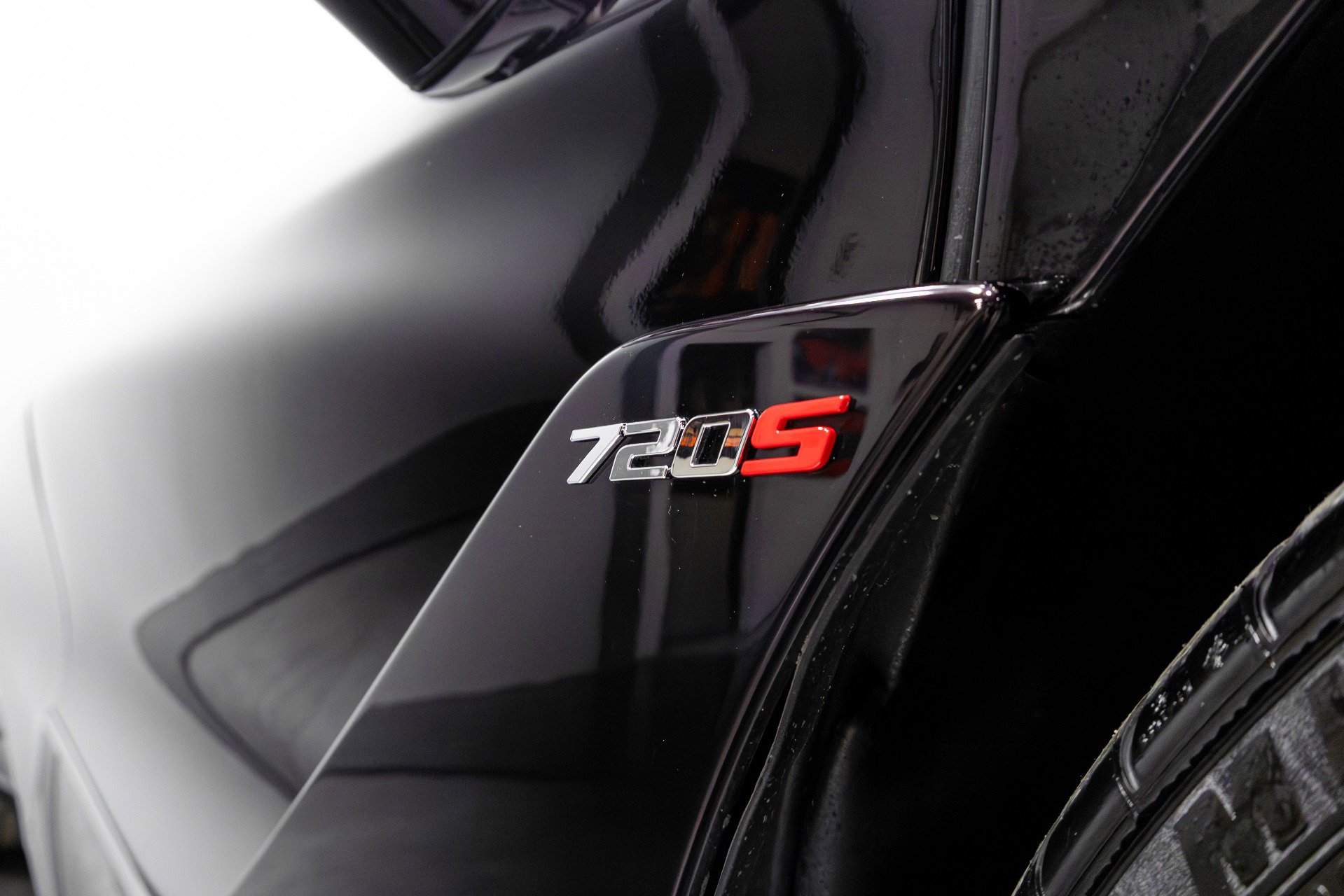 Used 2018 McLaren 720S Performance photo 41