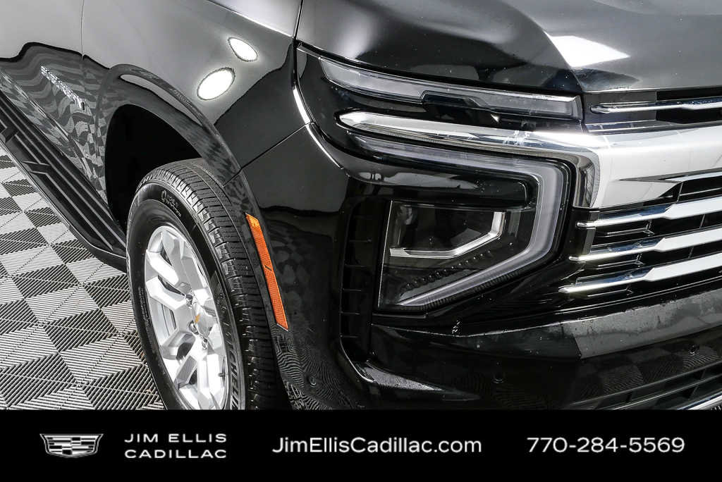 2025 Chevrolet Suburban LT