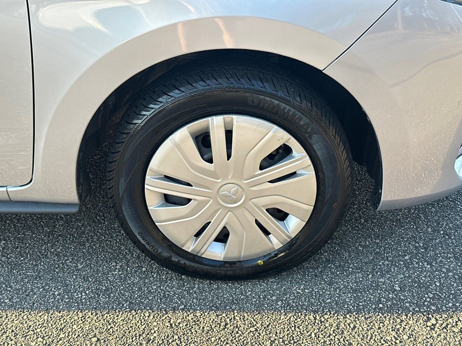 2022 Mitsubishi Mirage ES