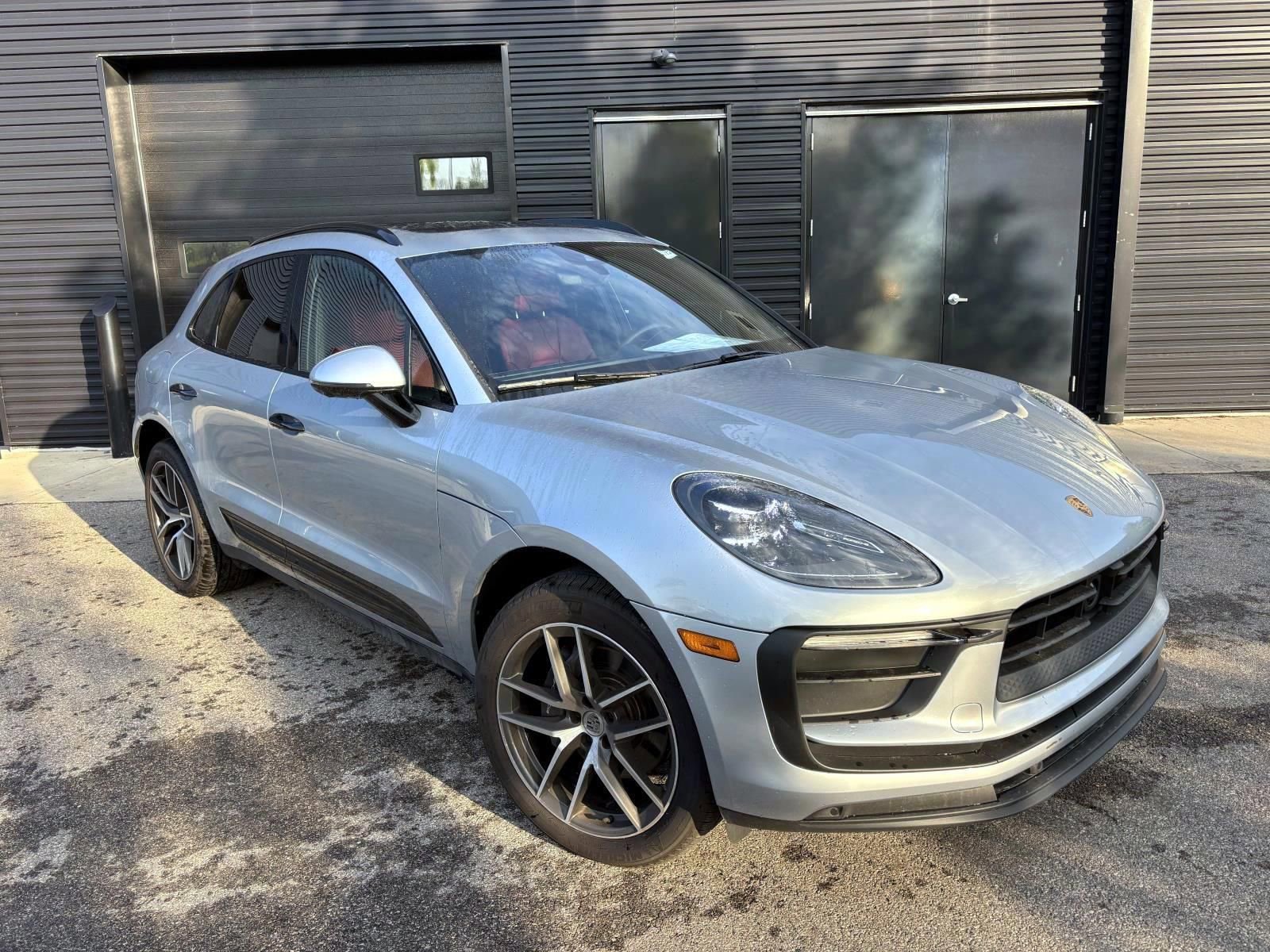 2025 Porsche Macan