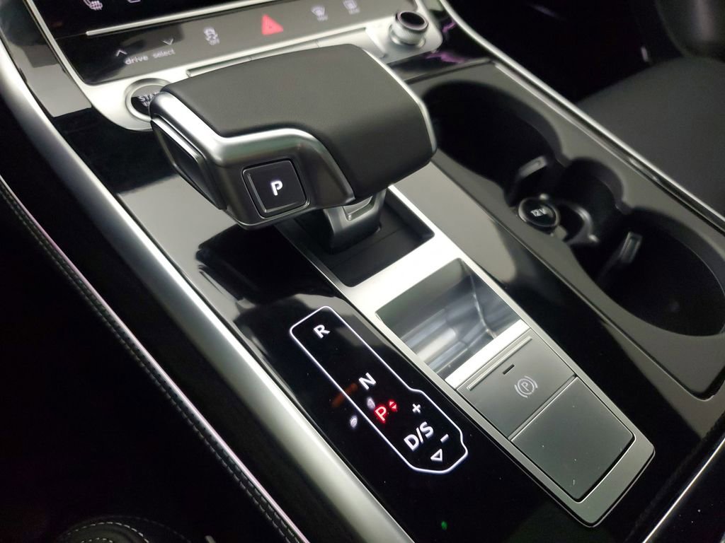 2026 Audi Q8 Prestige