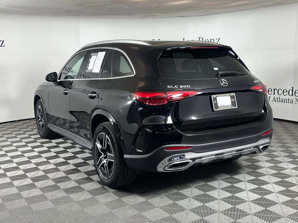 2026 Mercedes-Benz GLC 300 4MATIC