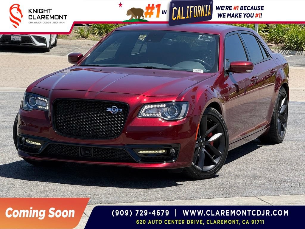 Used 2023 Chrysler 300 C