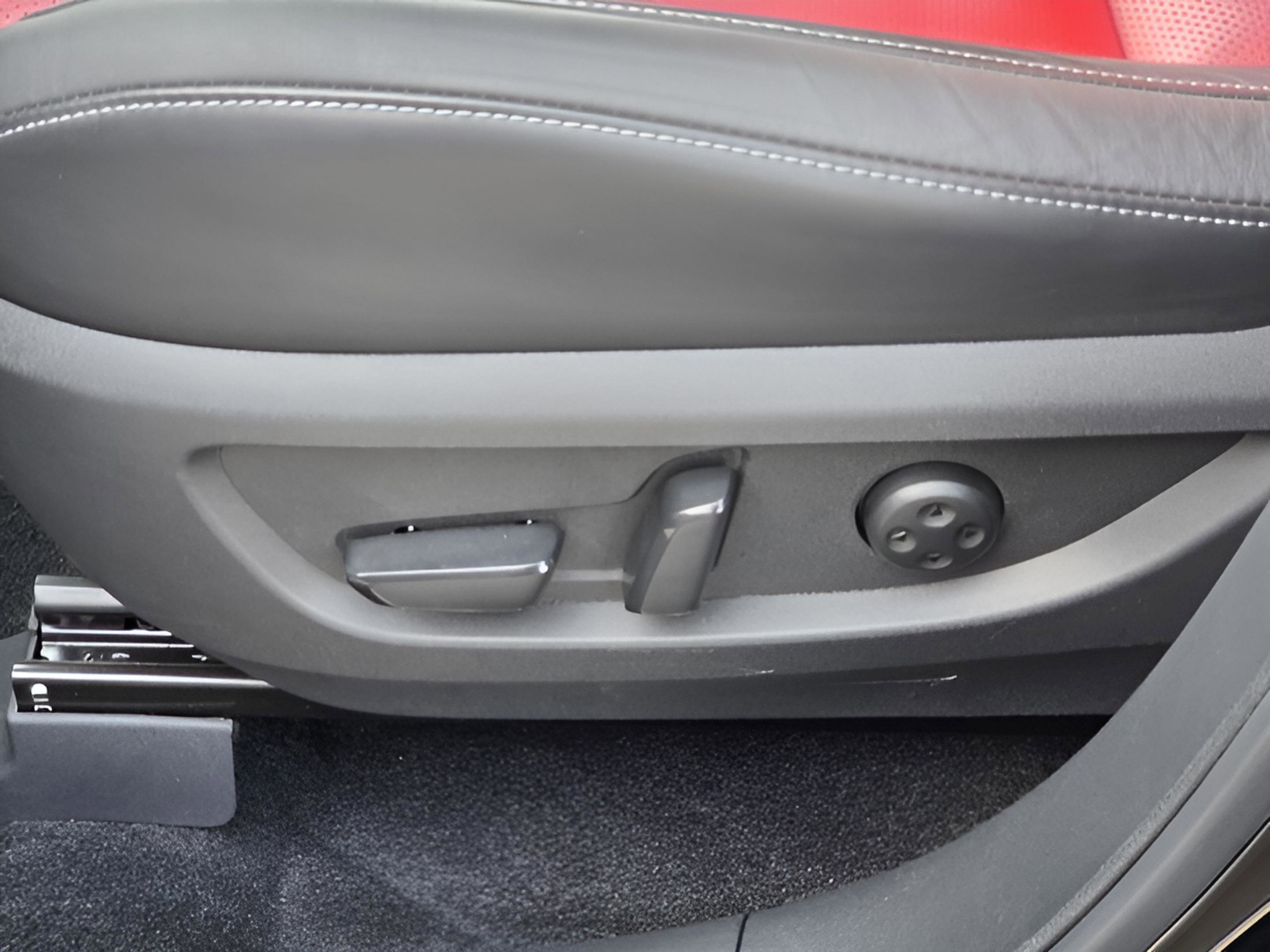 2023 INFINITI Qx50 Sport