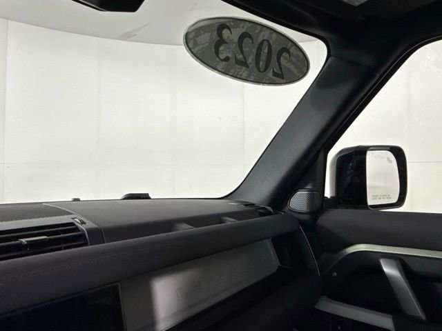 2023 Land Rover Defender 110 X-Dynamic SE