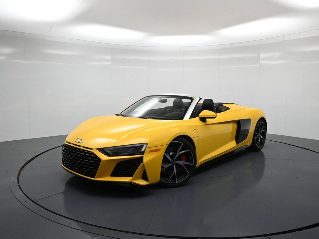 Audi R8 Spyder V10 イエロー What You Learn After Driving the Audi R8 Spyder