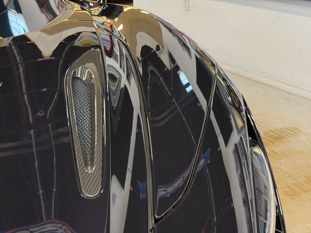 Used 2022 McLaren 720S Performance photo 14