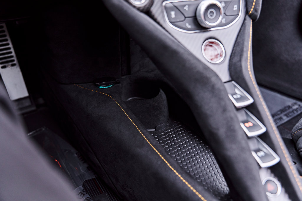 Used 2022 McLaren 765LT photo 93