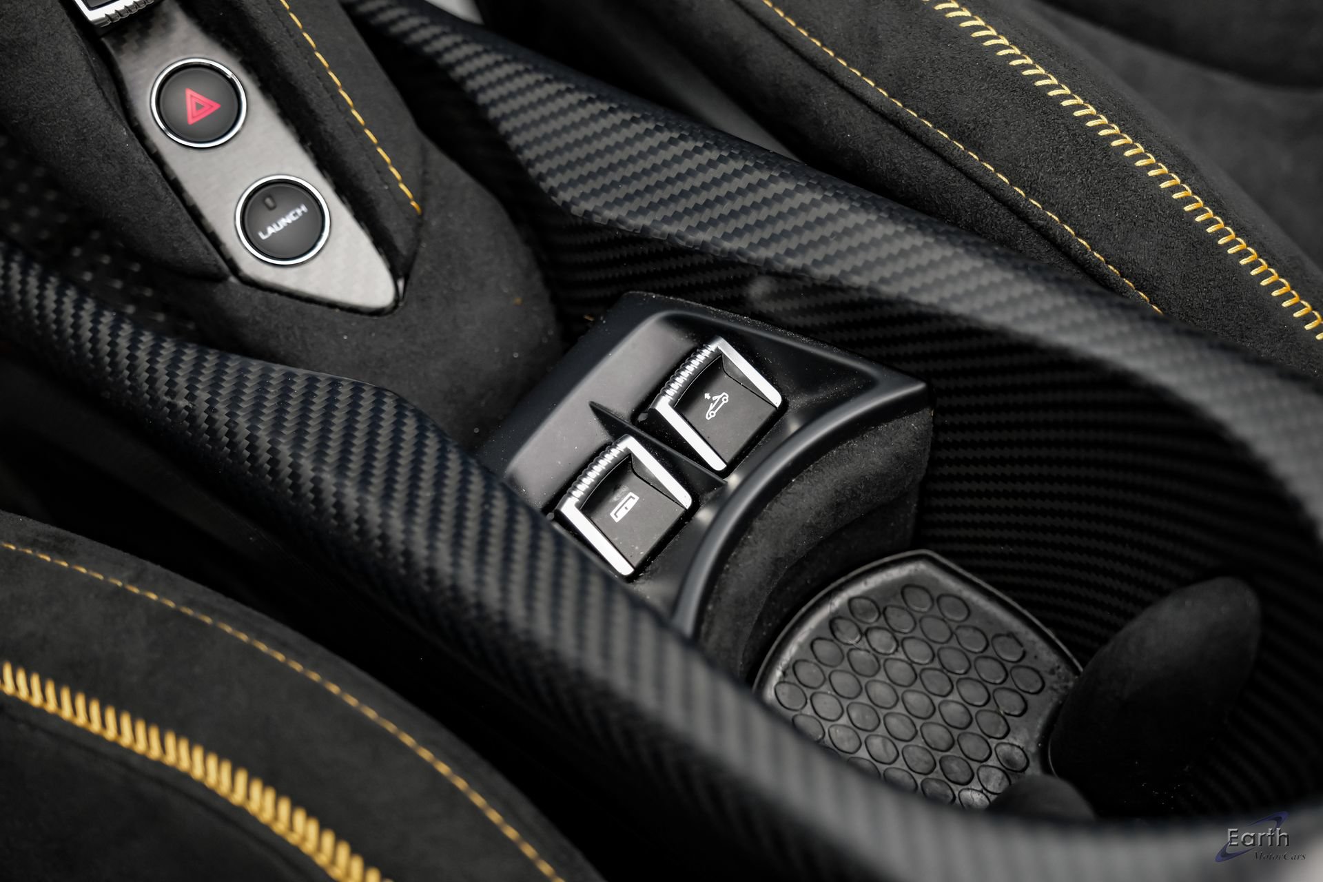 Used 2022 McLaren 765LT photo 78