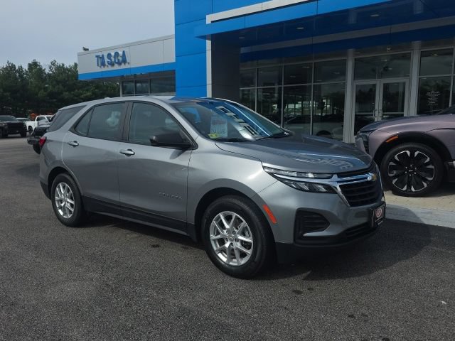 Used 2024 Chevrolet Equinox LS