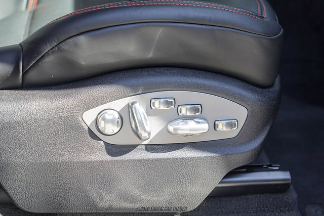 2025 Porsche Macan GTS