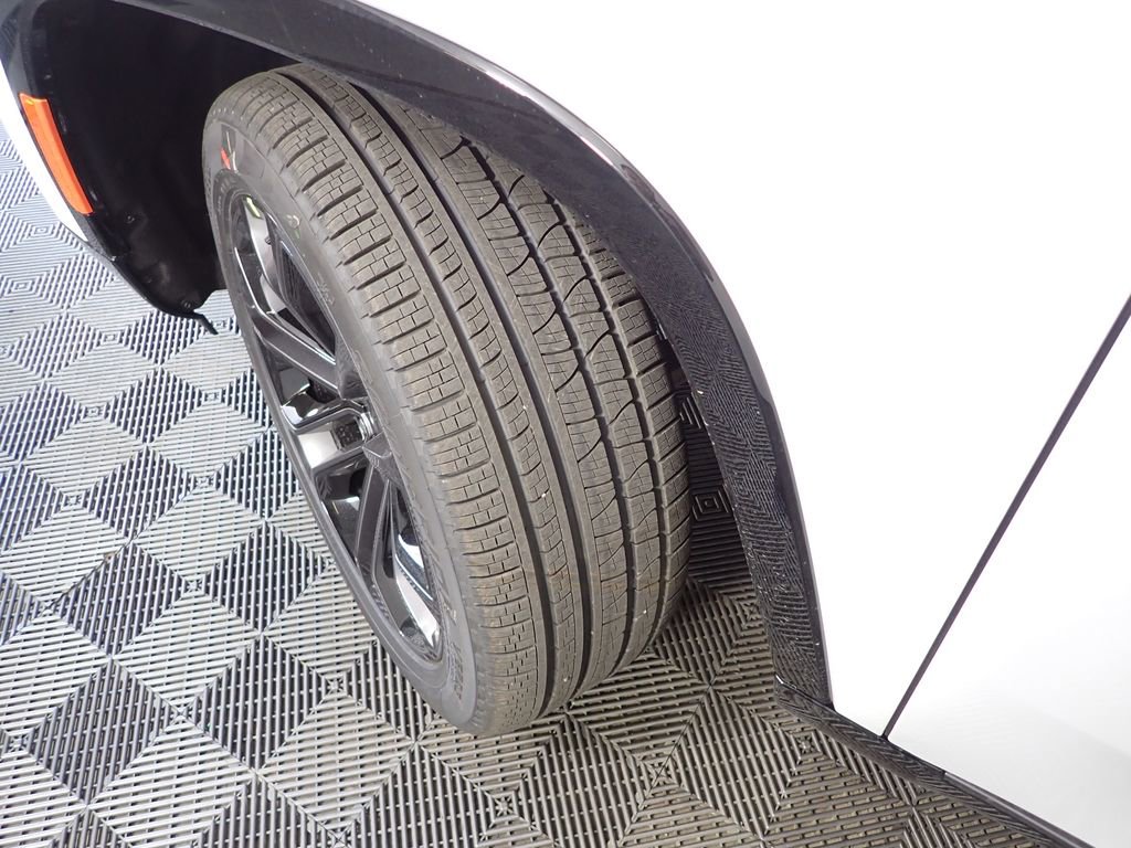 2026 Jeep Grand Wagoneer Summit