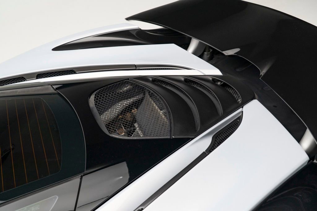 Used 2018 McLaren 720S Performance photo 62