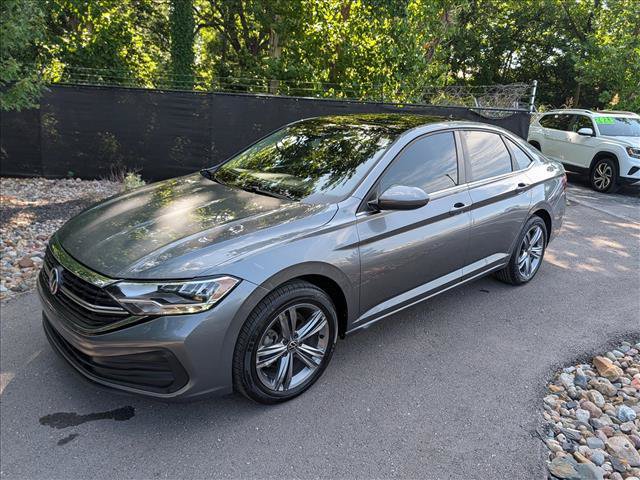 Used 2022 Volkswagen Jetta SE