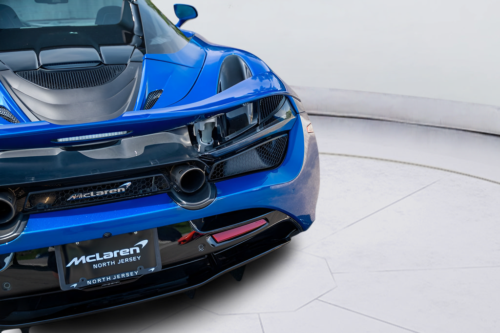 Used 2022 McLaren 720S Spider photo 31