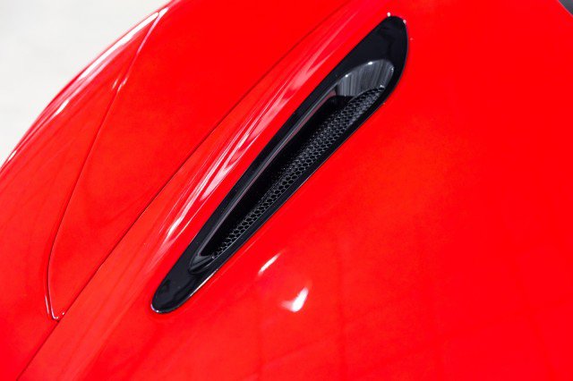 Used 2021 McLaren 765LT photo 27