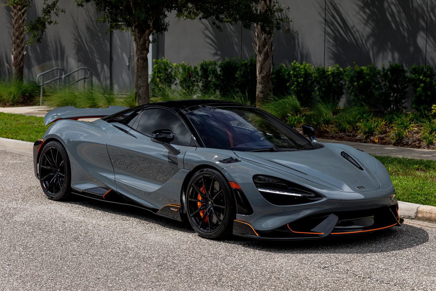 Used 2022 McLaren 765LT 4