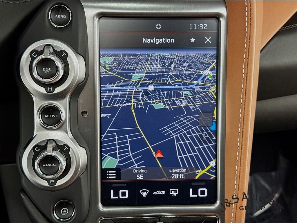 Used 2018 McLaren 720S photo 18