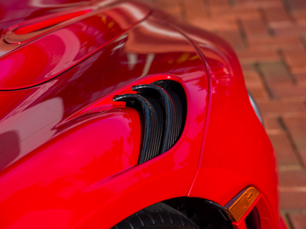 Used 2027 McLaren 750S Spider photo 33