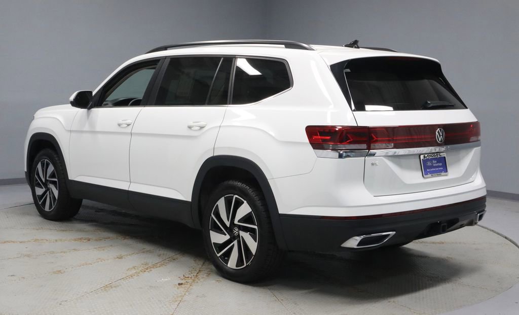 2025 Volkswagen Atlas SE
