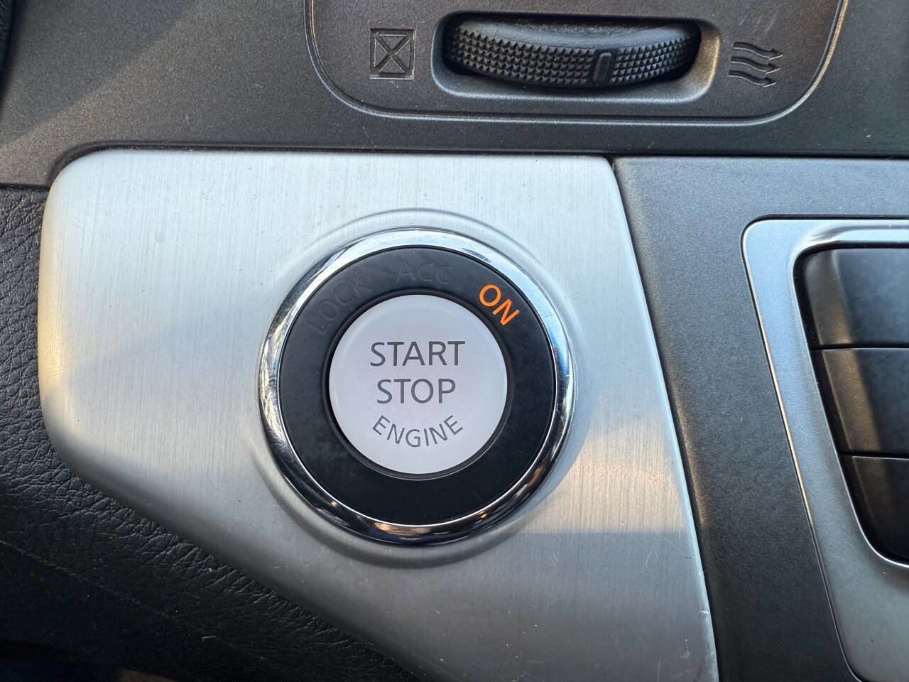 2012 Nissan Murano SL