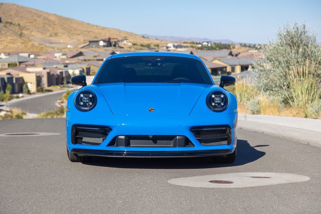 2023 Porsche 911 Carrera GTS