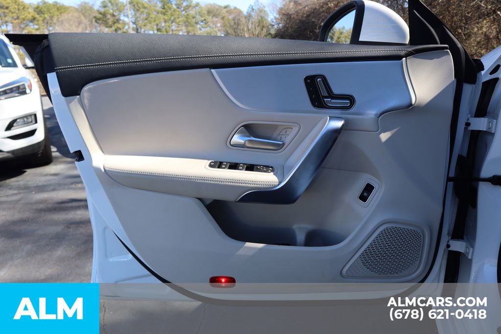 2025 Mercedes-Benz CLA 250