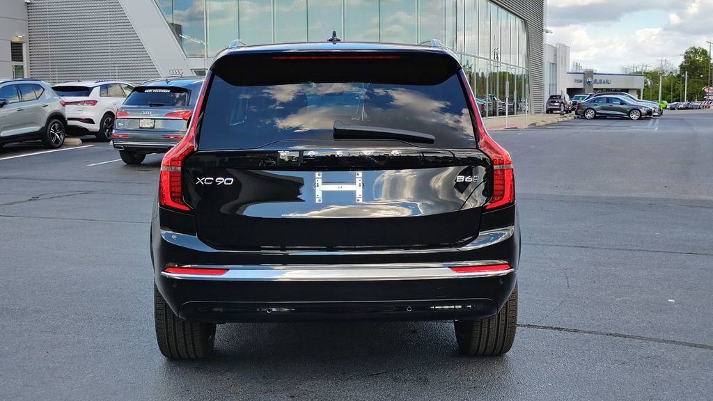 2026 Volvo Xc90 B6 Plus