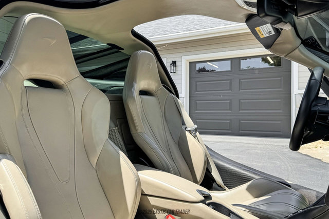 Used 2018 McLaren 720S Luxury photo 35