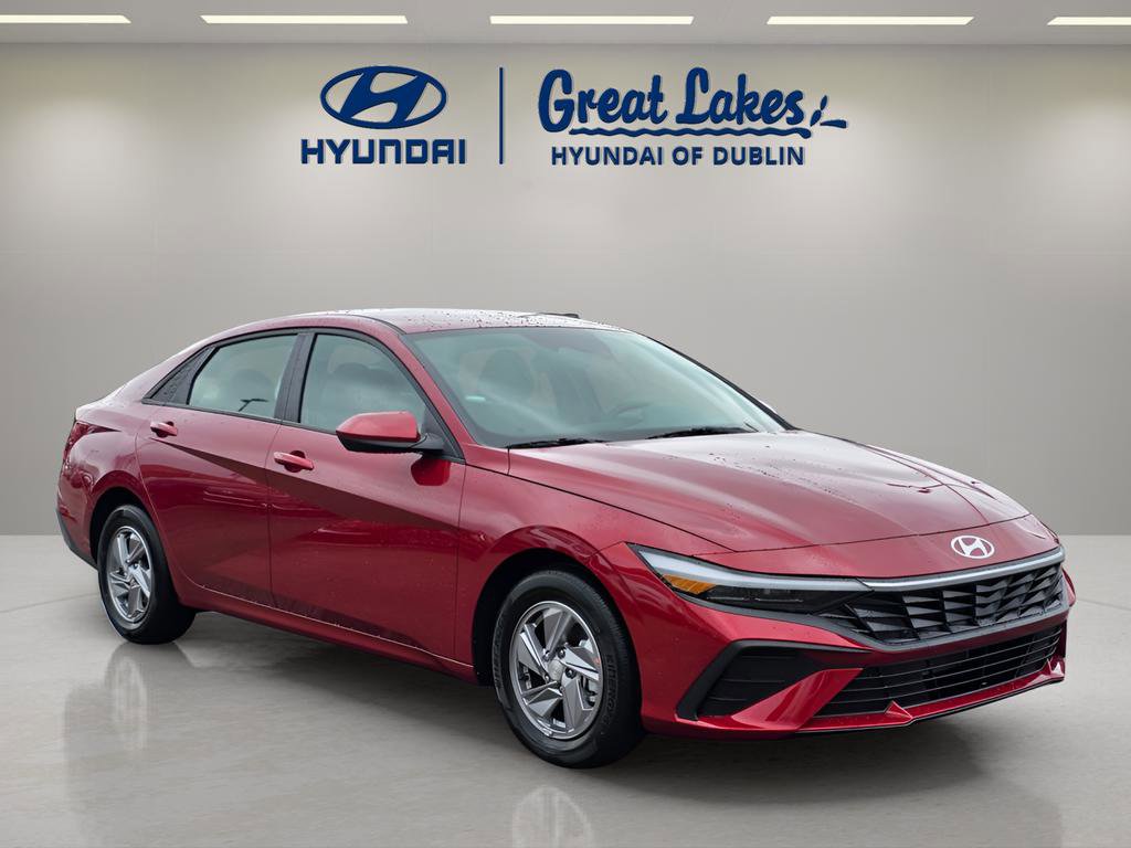 2024 Hyundai Elantra SE