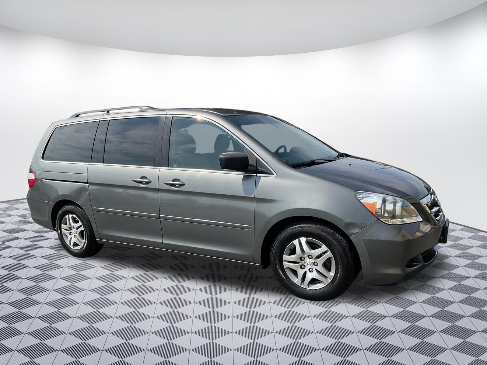 Used Honda Odyssey Minivans for Sale Near Me in Snohomish, WA