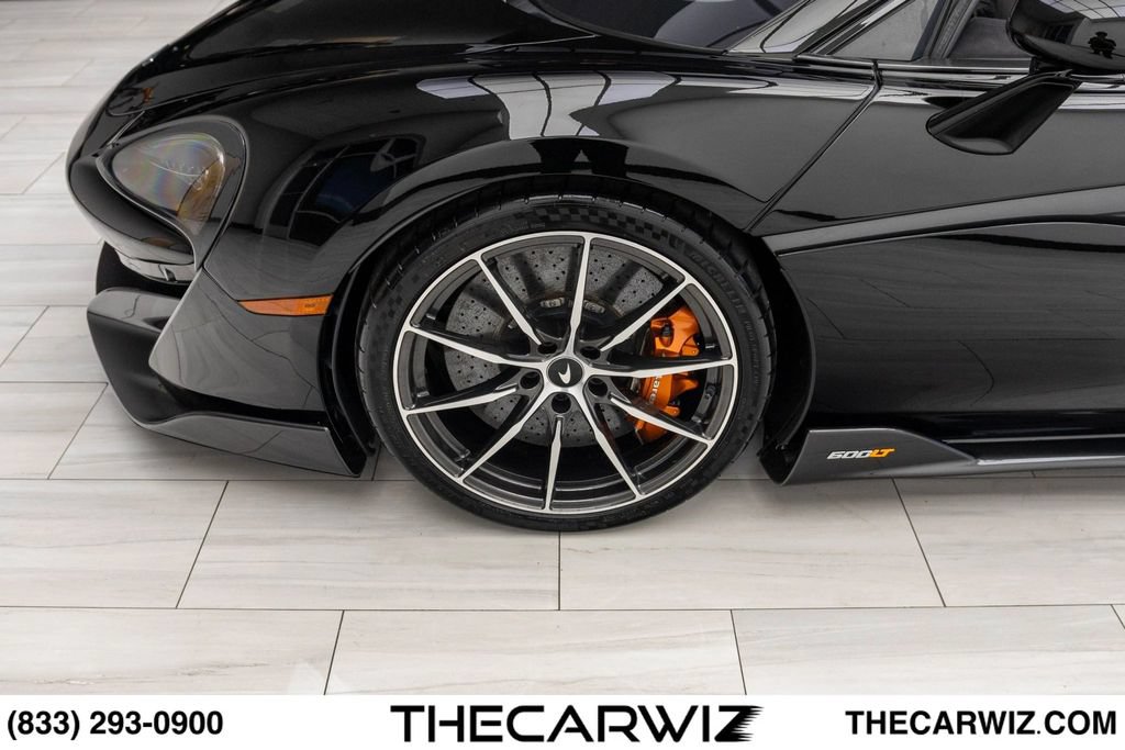 Used 2020 McLaren 600LT Spider photo 10