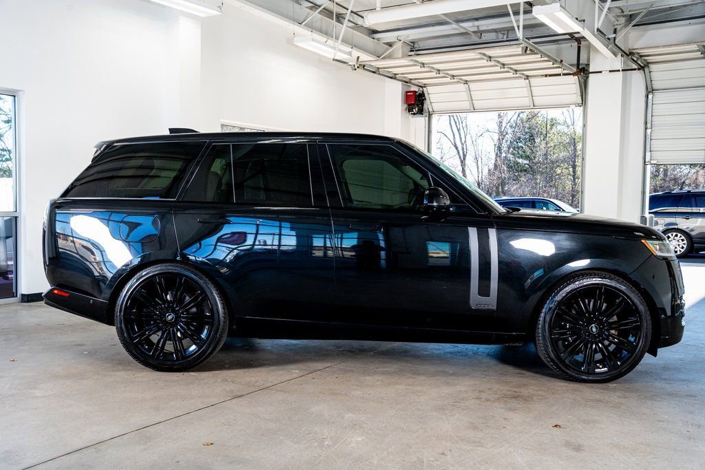 2024 Land Rover Range Rover Autobiography