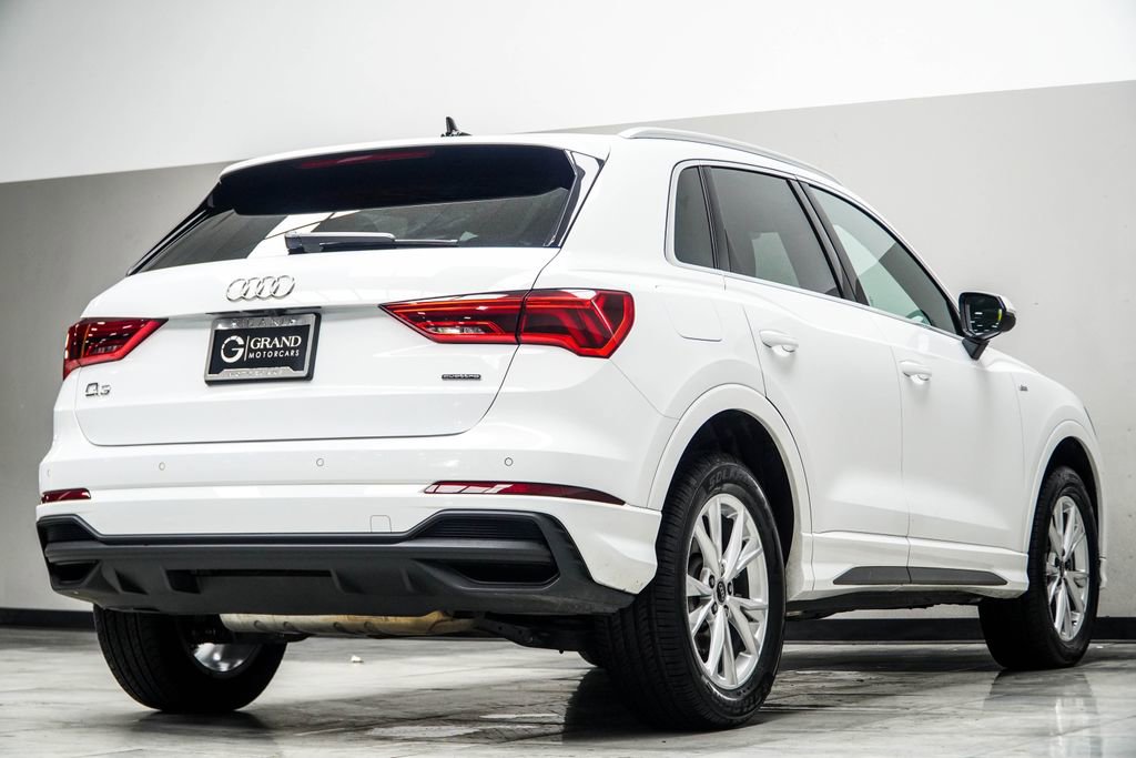 2025 Audi Q3 2.0T Premium