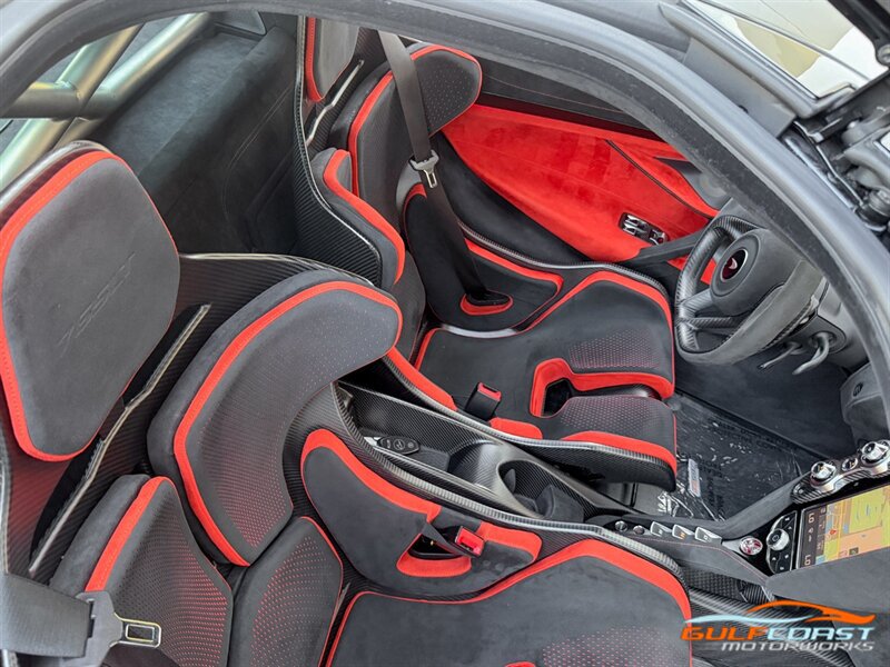 Used 2021 McLaren 765LT photo 29