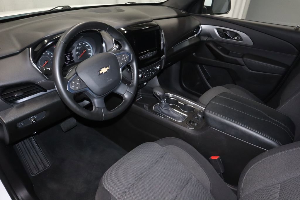 2023 Chevrolet Traverse LT