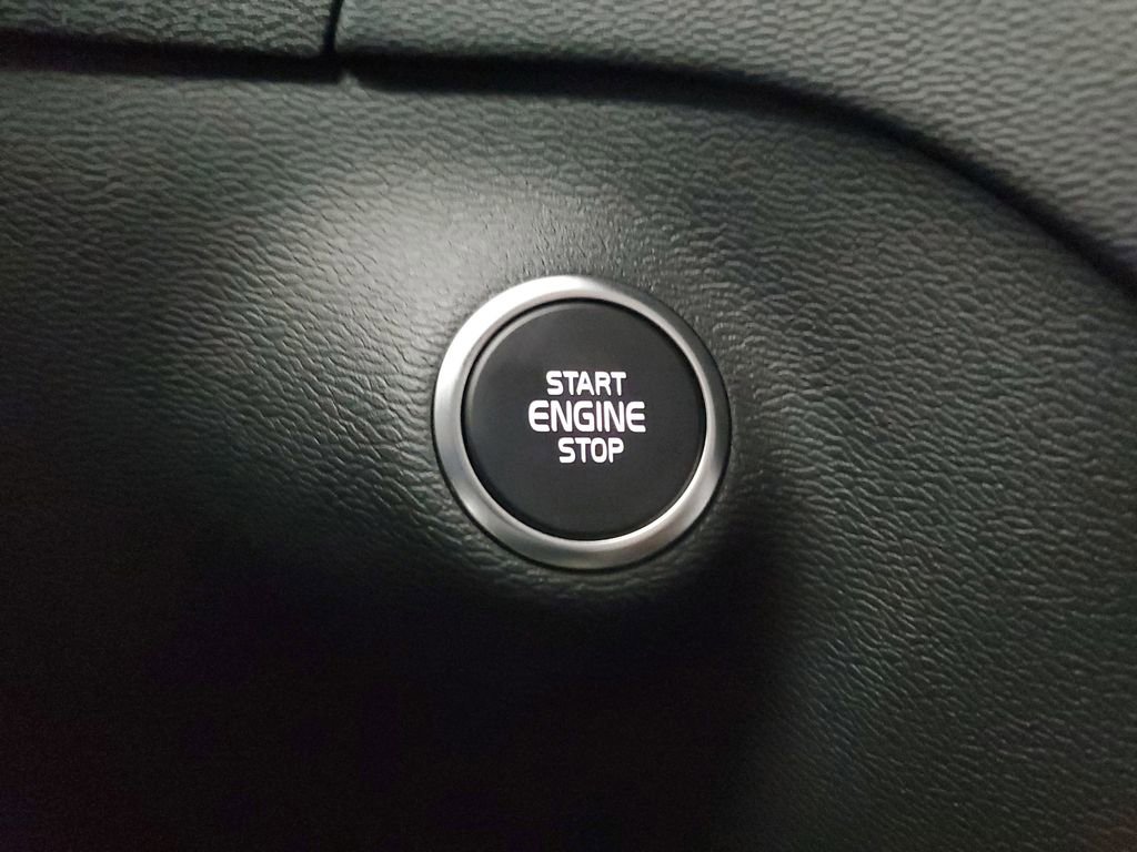 2026 Volvo Xc40 B5 Core