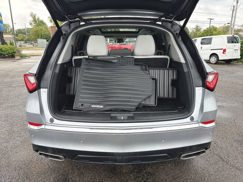 2023 Acura MDX SH-AWD w/ Technology Package