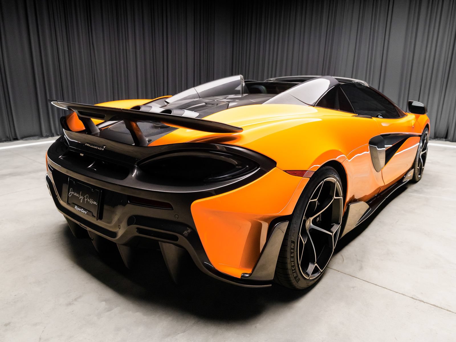 Used 2020 McLaren 600LT Spider photo 15