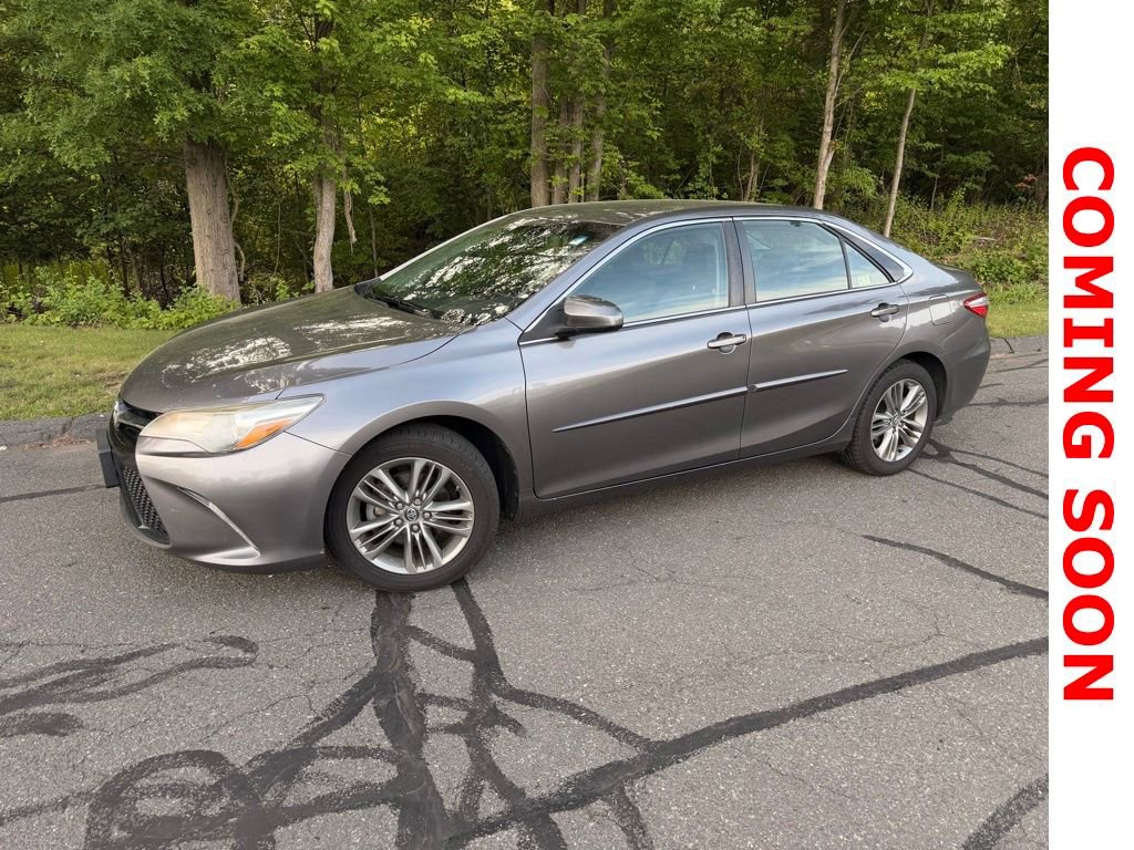Used 2017 Toyota Camry SE