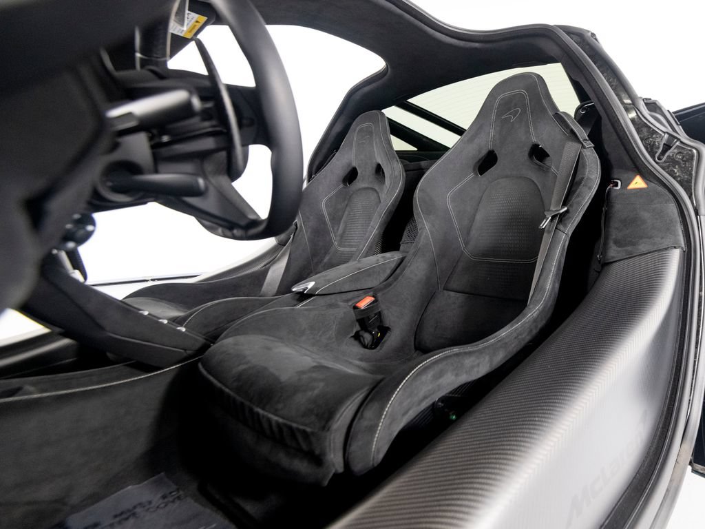 Used 2025 McLaren 750S photo 31