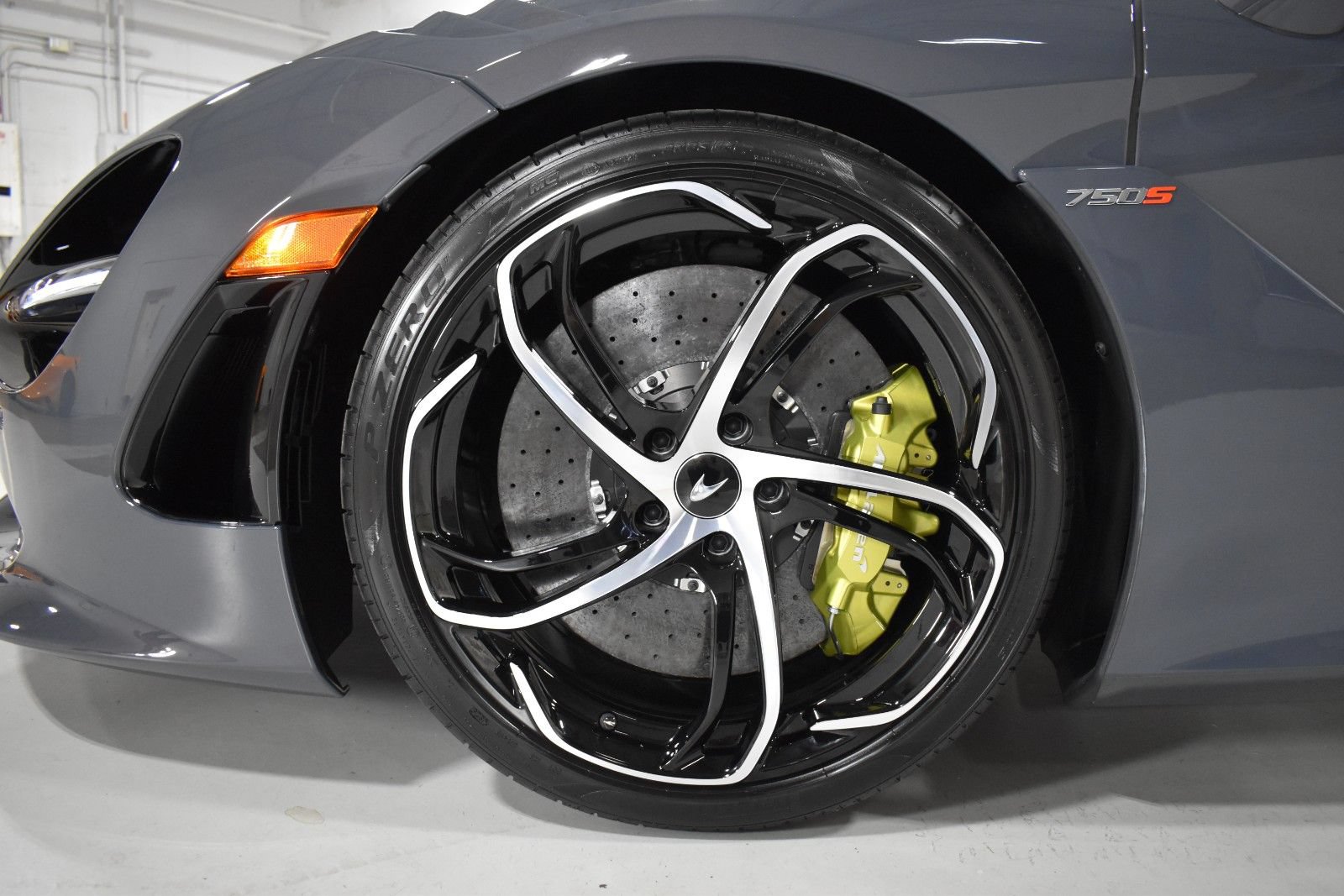 New 2027 McLaren 750S Spider photo 12