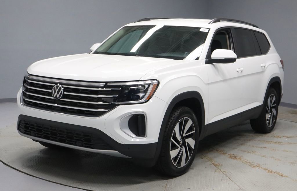 2025 Volkswagen Atlas SE