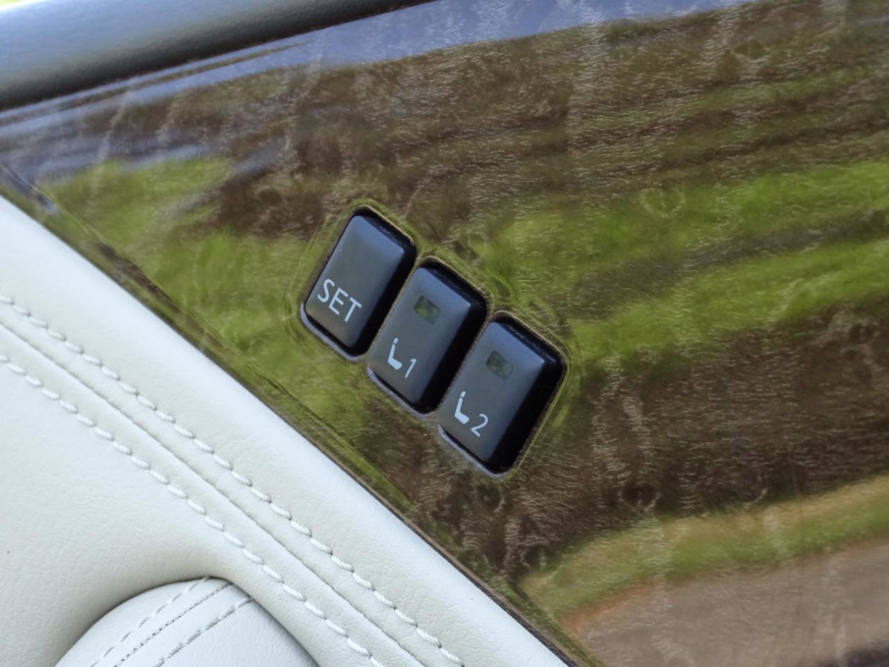 2017 INFINITI Qx80 2WD