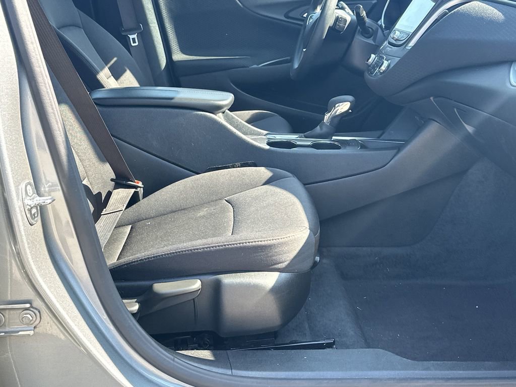 2025 Chevrolet Malibu LT