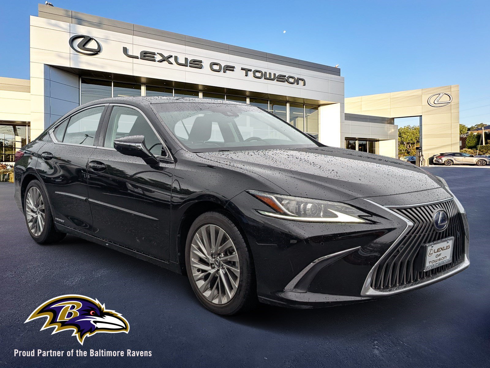 Certified 2021 Lexus ES 300h w/ Accessory Package