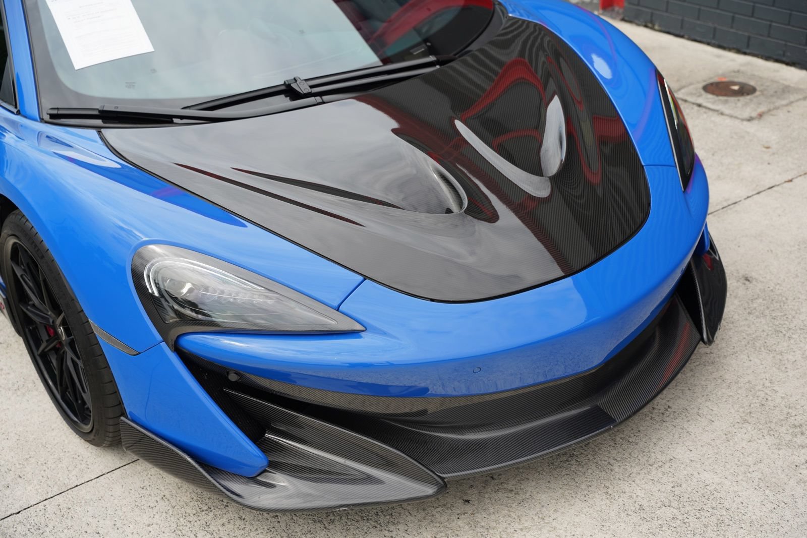 Used 2019 McLaren 600LT photo 23