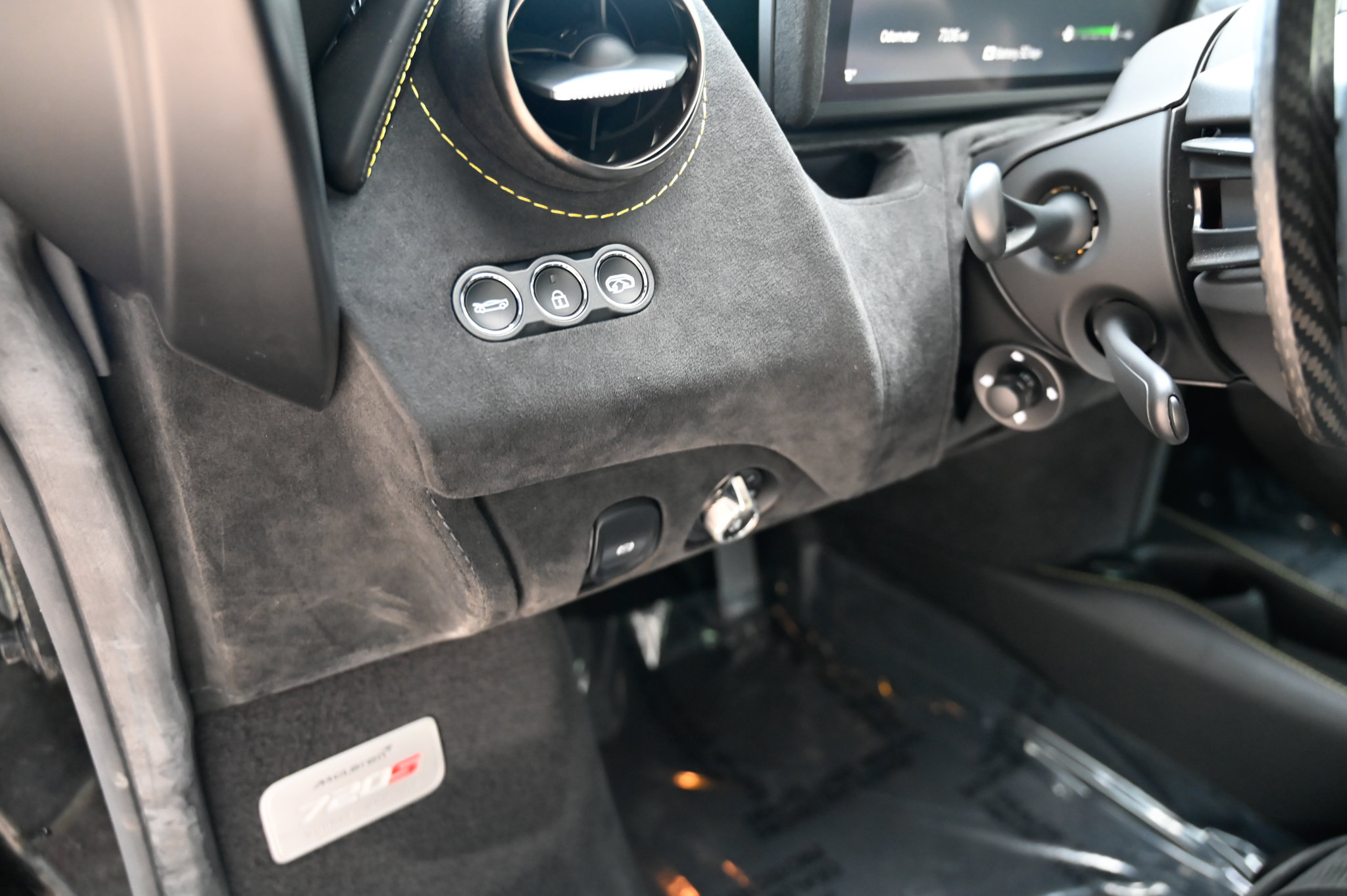 Used 2020 McLaren 720S Performance photo 12